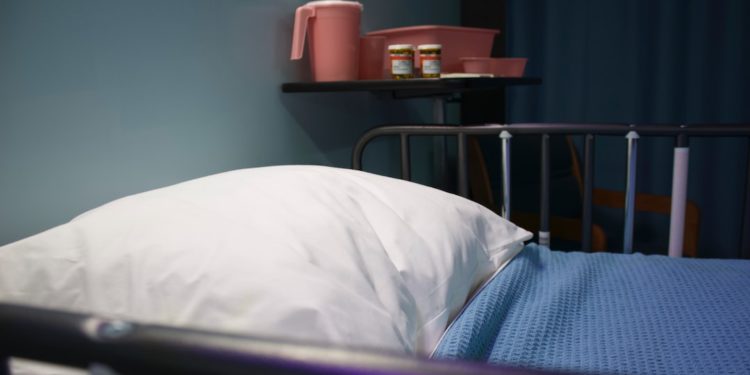 Исследование барьеров к лечению среди ВИЧ-положительных ЛУИН